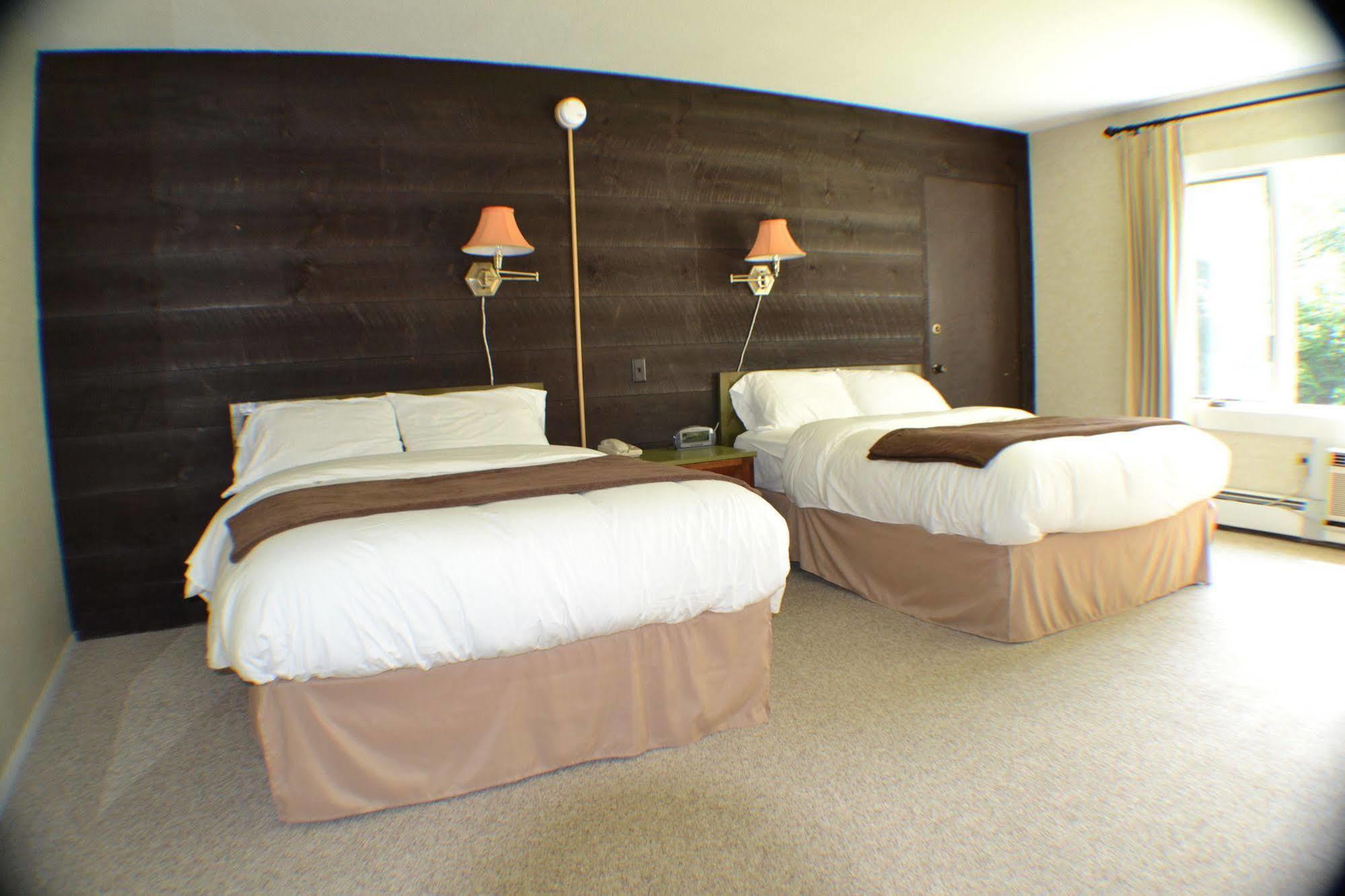 Toll Road Inn Manchester Extérieur photo